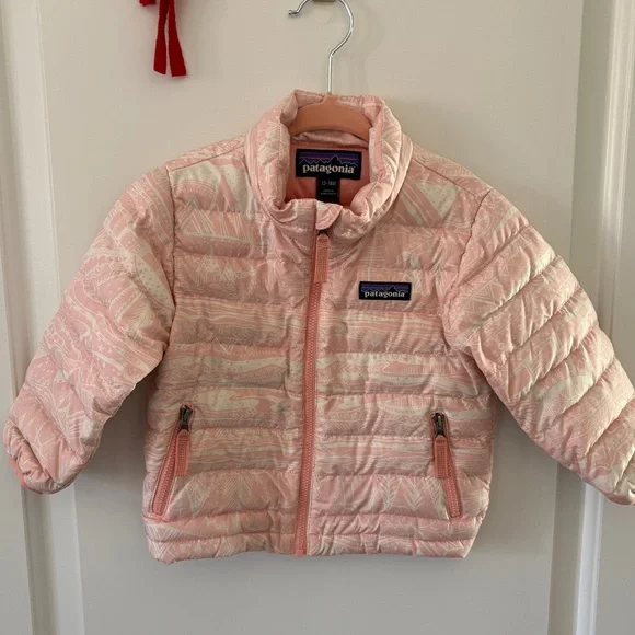 Patagonia Pink Toddler Puffer - 12-18 mos - Picture 1 of 3